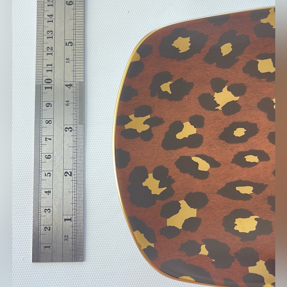 L'objet Leopard Medium Tray New in Box 11.75”x5.5” Porcelain and Gold - Picture 6 of 9